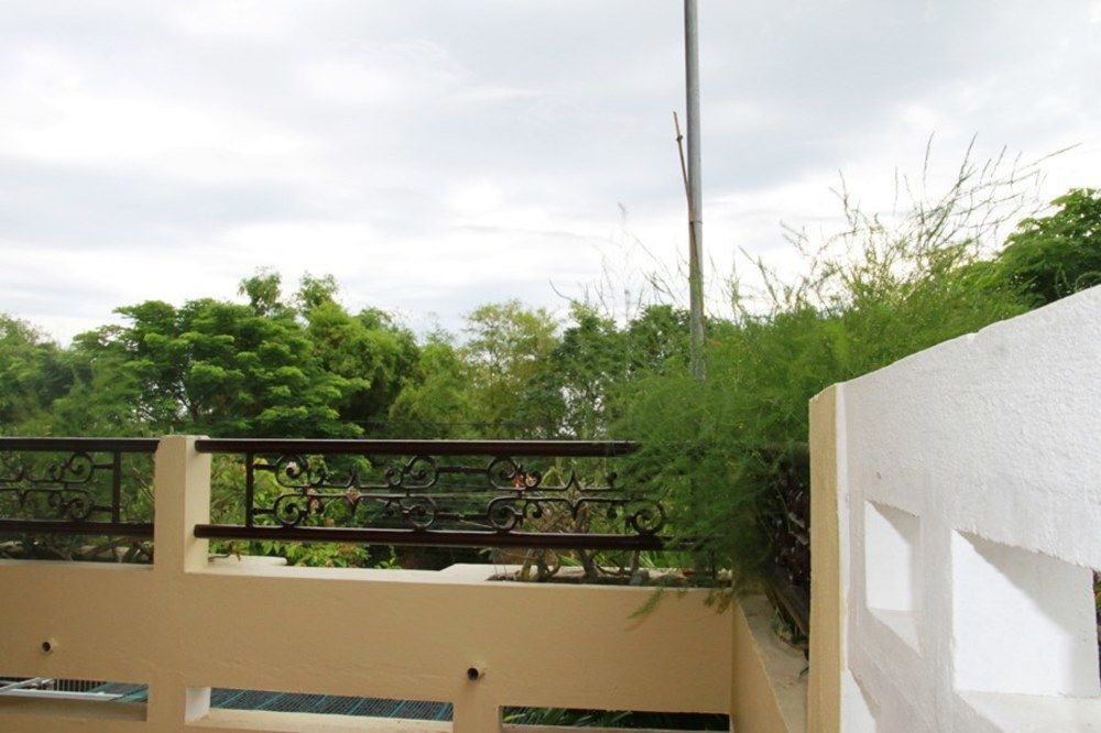 Leaf Homestay Хоян Екстер'єр фото