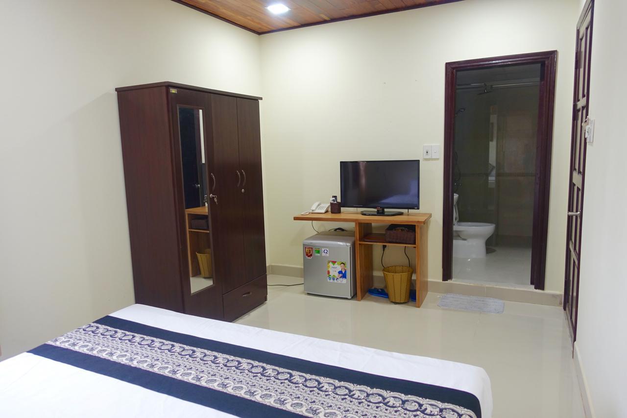 Leaf Homestay Хоян Екстер'єр фото
