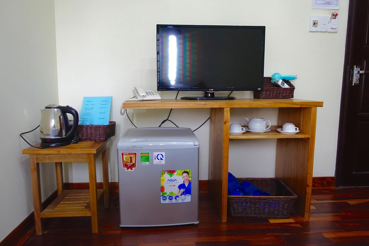 Leaf Homestay Хоян Екстер'єр фото