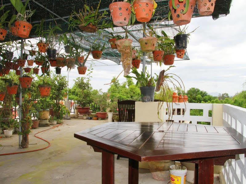 Leaf Homestay Хоян Екстер'єр фото